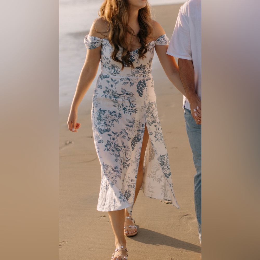 Bridgton linen Dress size 4 reformation